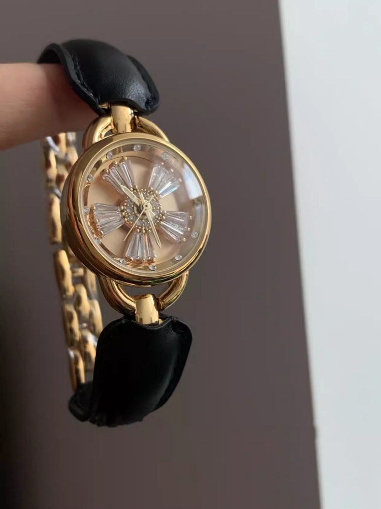 Reloj de cuarzo de lujo para m - Luxury Watch House reseña y precio